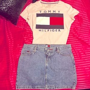 Soft Pink Tommy ™️ Hilfiger Logo Tee